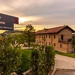 Resort Le Marne Relais - Small Luxury Of The World Costigliole d'Asti