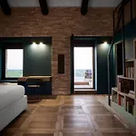 Le Marne Relais - Small Luxury Of The World אתר נופש 5*
