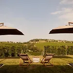 Le Marne Relais - Small Luxury Of The World 5* Costigliole d'Asti