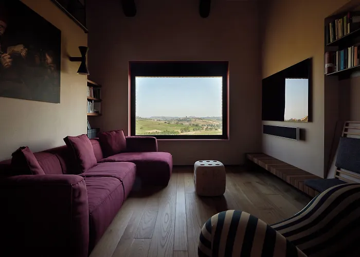 Le Marne Relais - Small Luxury Of The World * Costigliole d'Asti